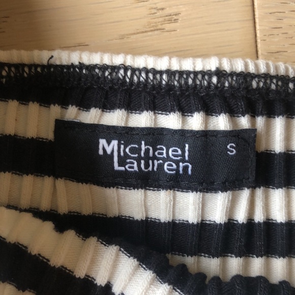 Michael Lauren | Off The Shoulder Top - Picture 3 of 4